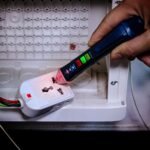 Voltage Tester, Non Contact Voltage Detector, Circuit Tester Dual Range Voltage Sniffer 12V-1000V/48V-1000V, Live Wire Tester with Alarm and Flashlight, Electrical Tester with LCD Display - Image 7