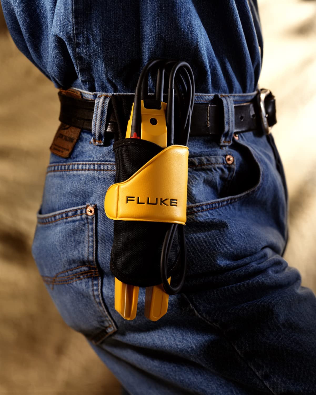 Fluke T5-600 Electrical Voltage, Continuity and Current Tester, Measures AC Current Up to 100 A Without Contact, Automatically Select AC/DC for Tests, Includes Detachable SlimReach Probe Tip - Image 4