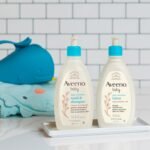 Aveeno Baby Daily Care Gift Set with Oat Extract & Prebiotic Oat, Contains Daily Moisturizing Body Lotion & Gentle 2-in-1 Baby Bath Wash & Shampoo, Hypoallergenic & Paraben-Free, Two Pack - Image 5
