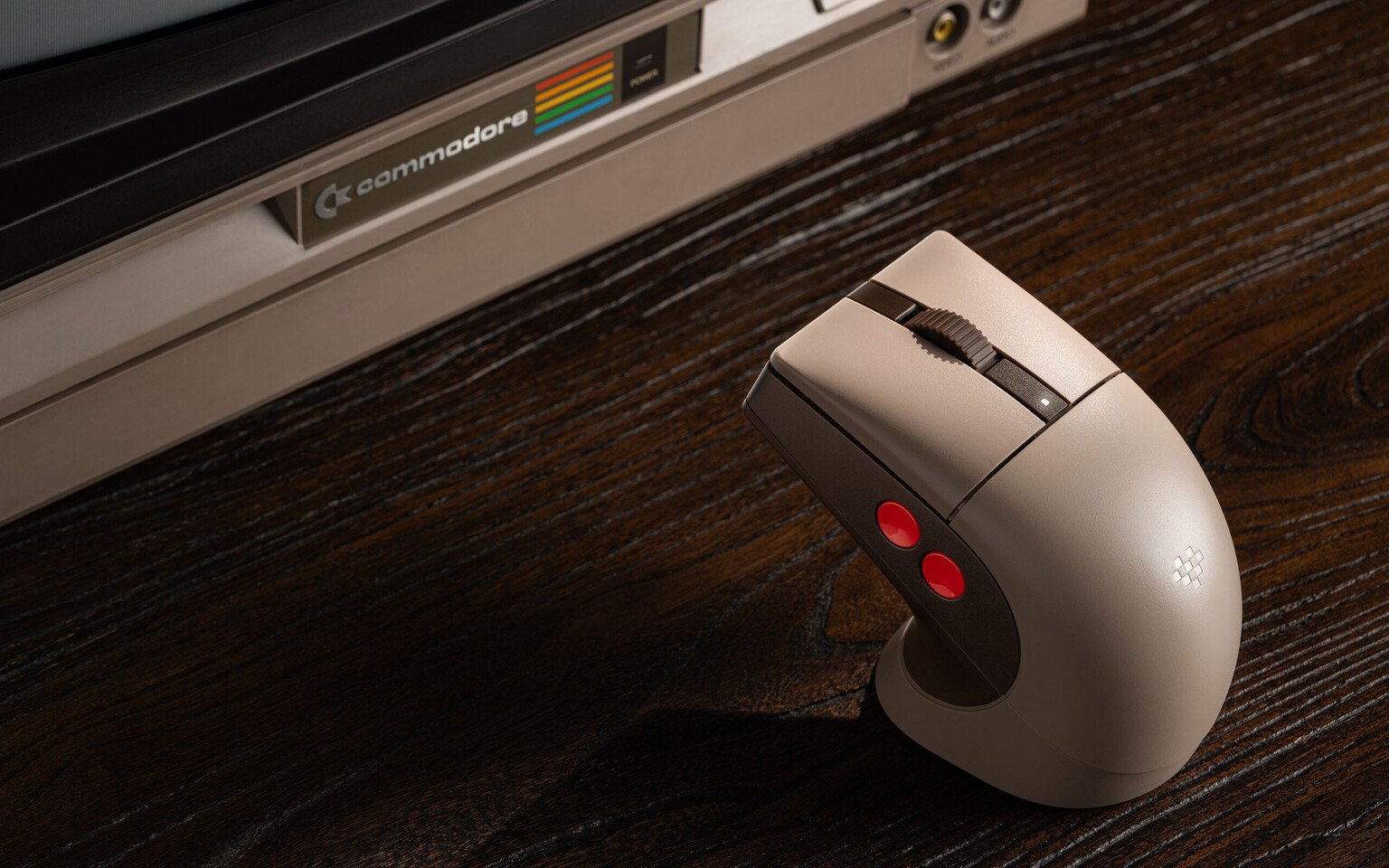 8BitDo Adds Commodore C64 Edition to Its Retro R8 Mouse Series