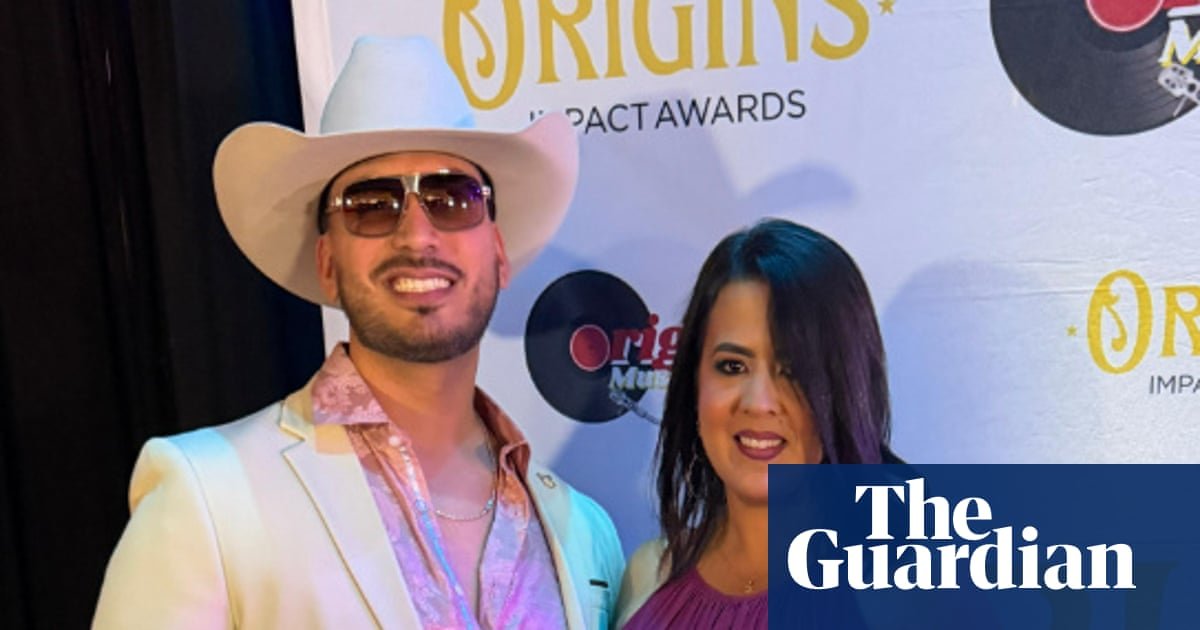 ICE arrests US Spanish-language news outlet reporter without warrant | ICE (US Immigration and Customs Enforcement)