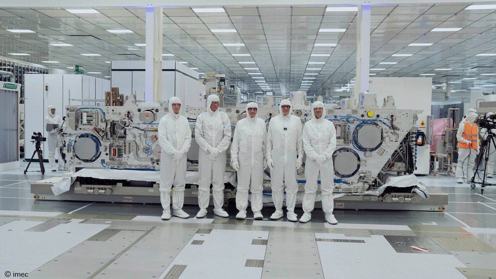 Imec Receives the World's Most Advanced High NA EUV System