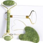 Jade Roller Gua Sha Tools - Nature Gua Sha Facial Tool Skin Tightening Face Massager Anti-Aging Jade Face Roller Puffiness Reducing Guasha Stone for Women Men（Green）