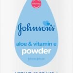 Johnson's Baby Powder with Naturally Derived Cornstarch, Aloe & Vitamin E for Delicate Skin, Hypoallergenic, Free of Parabens, Phthalates & Dyes for Gentle Baby Skin Care, 15 oz