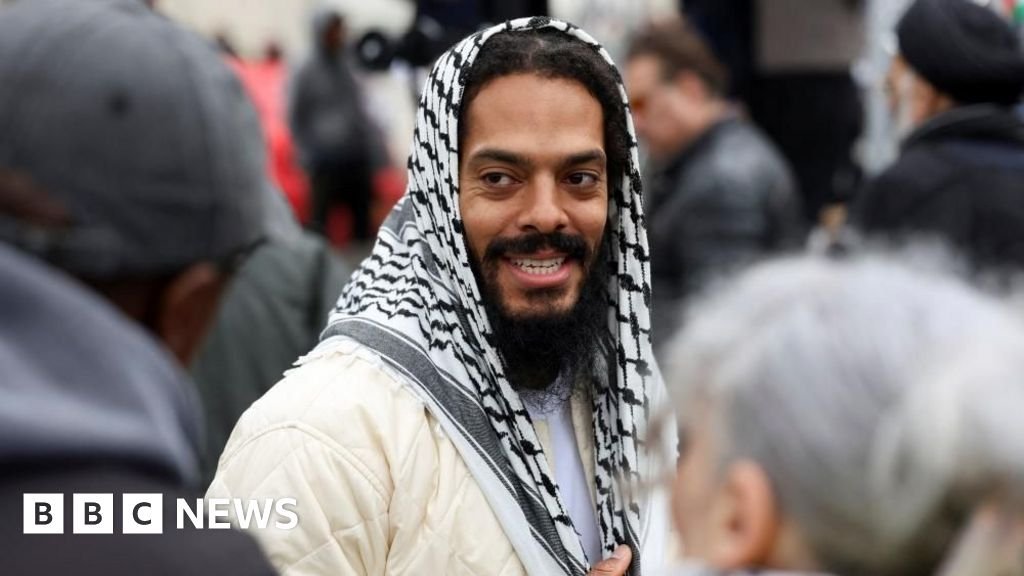 Police investigate 'death to the IDF' chants led by Bobby Vylan at rally