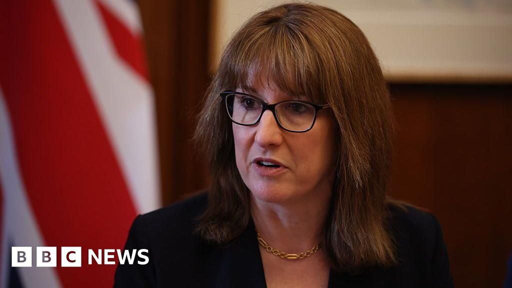 Reeves vows to stop UK tech from 'drifting abroad'