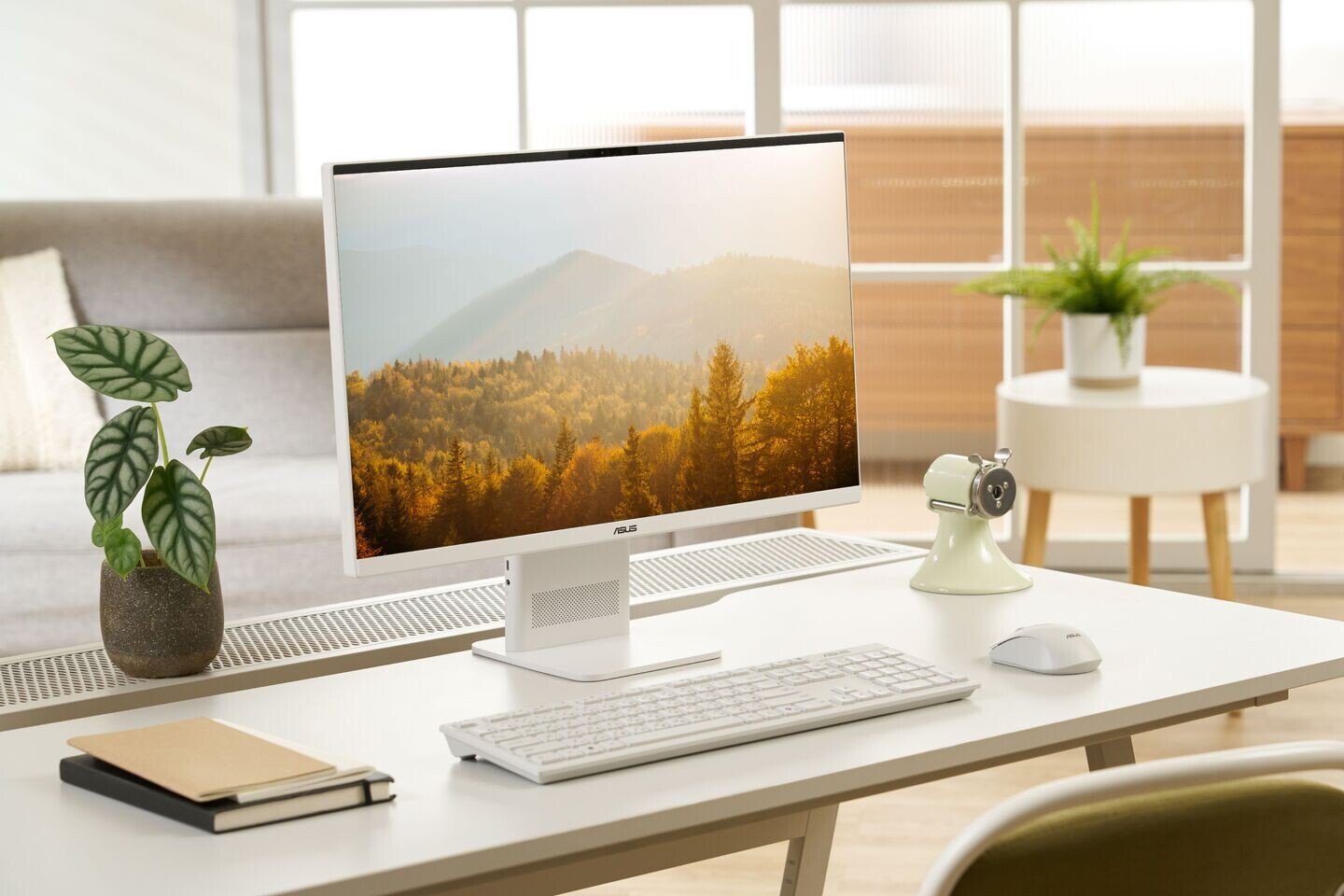 ASUS Launches Three New Desktop PCs at Best Buy, Led by the First Snapdragon-Powered All-in-One