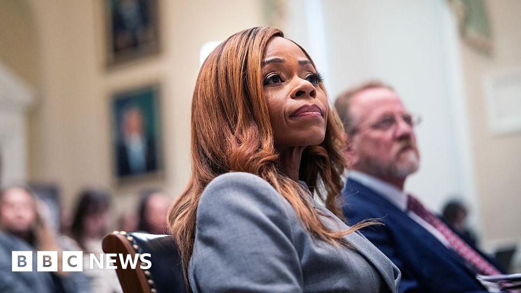 Democratic congresswoman resigns after campaign finance charges