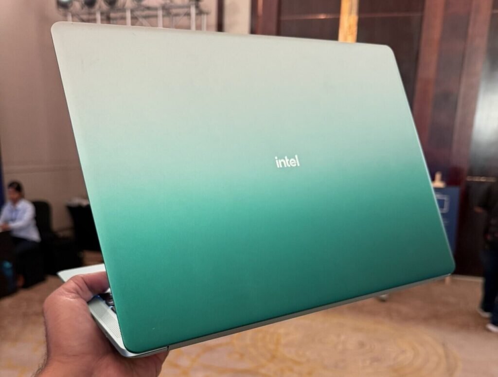 Intel's Reference "Wildcat Lake" Laptop Mimics Apple MacBook Neo with Aluminium Body