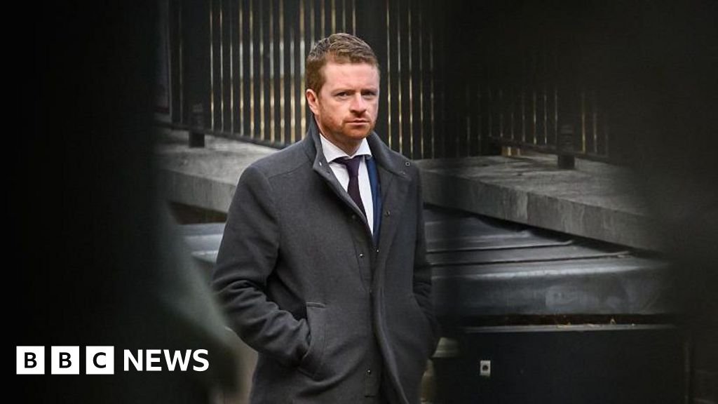 PM's ex-chief of staff to give evidence on Mandelson vetting