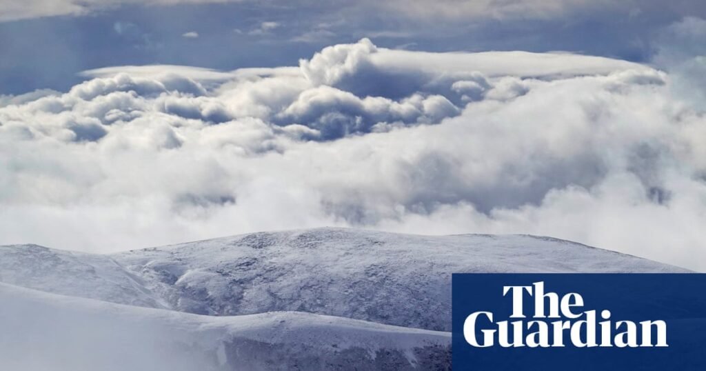 Parts of UK braced for heavy snow and gale-force winds as Storm Dave arrives | UK weather