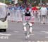 Runners v robots at China half marathon