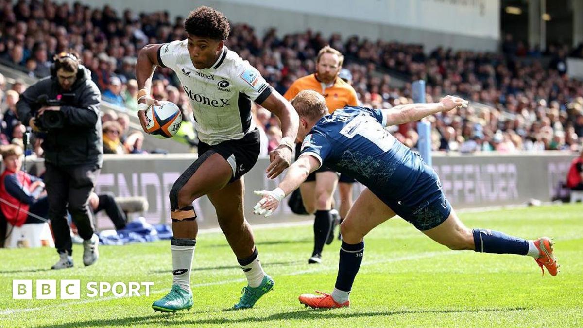 Noah Caluori of Saracens scores his team's sixth try during the Gallagher PREM match between Sale Sharks and Saracens at CorpAcq Stadium.