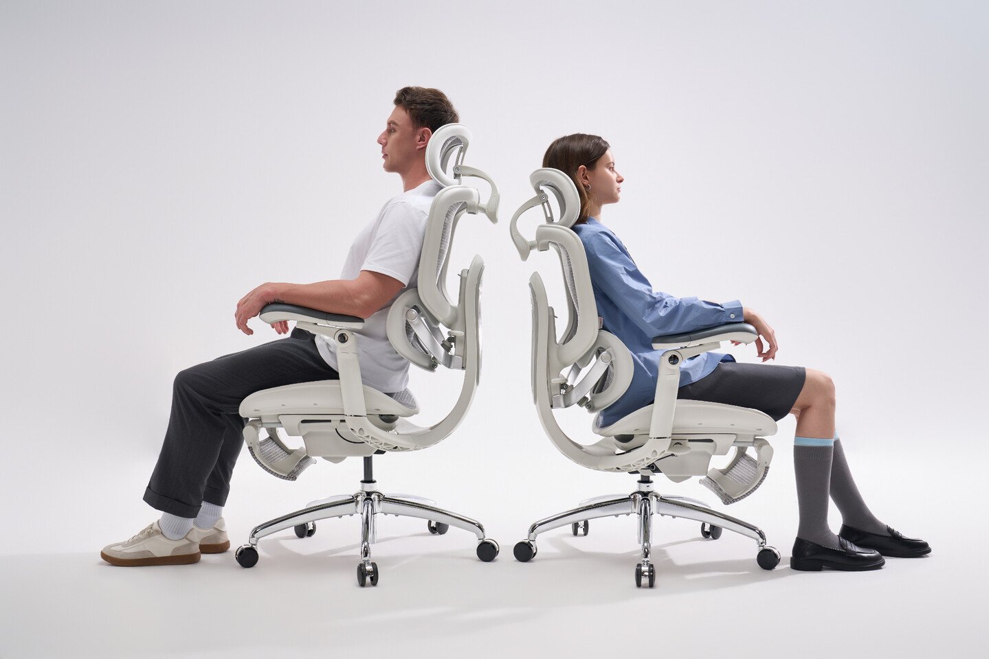 Sihoo Debuts Doro C300 Pro V2 Ergonomic Chair with DynaCore System and 8D Bionic Armrests