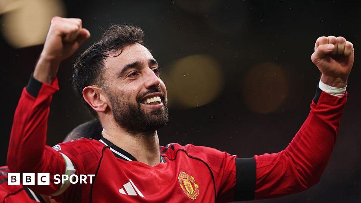 Bruno Fernandes celebrates a goal