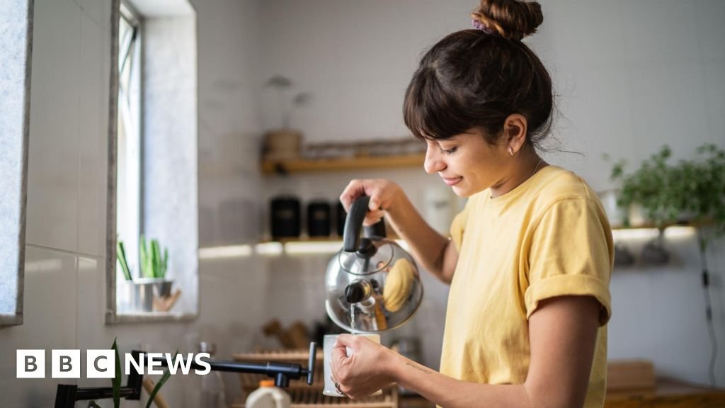 Inflation falls to 2.8%, but is expected to rise from here