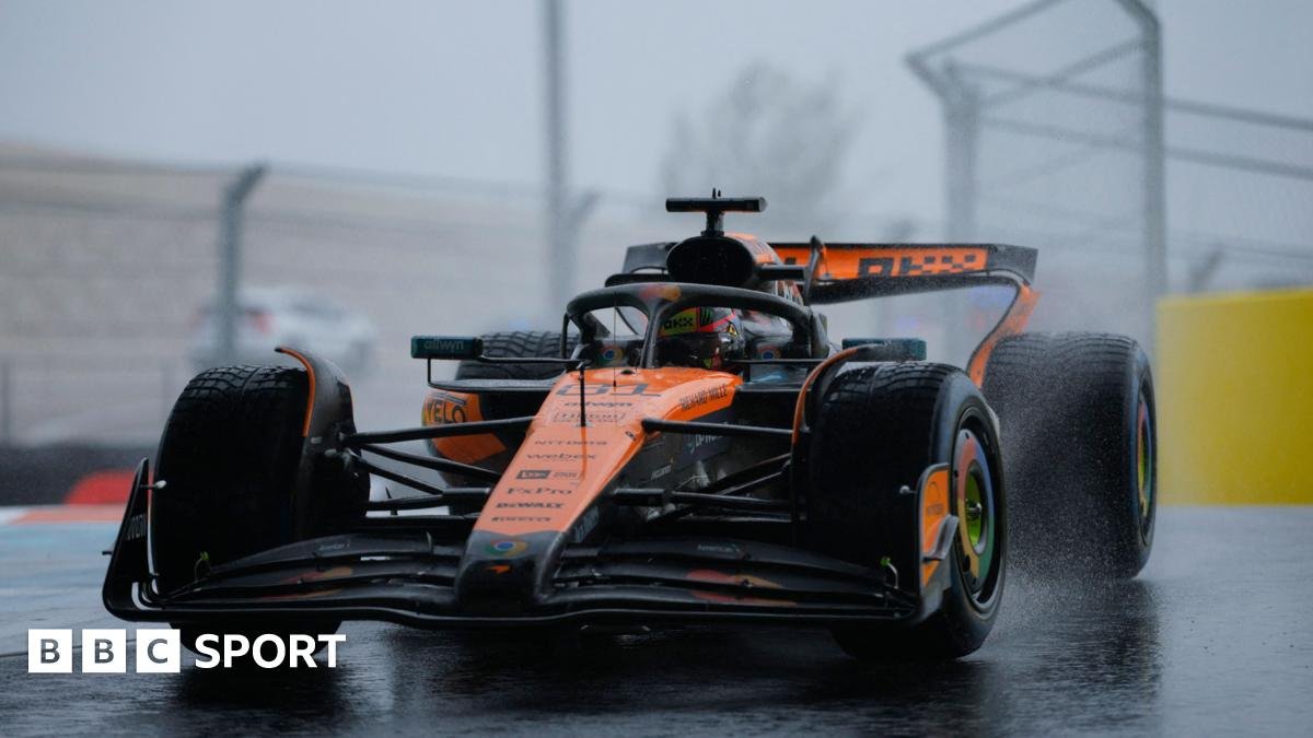 Oscar Piastri during a wet sprint race in Miami in 2025
