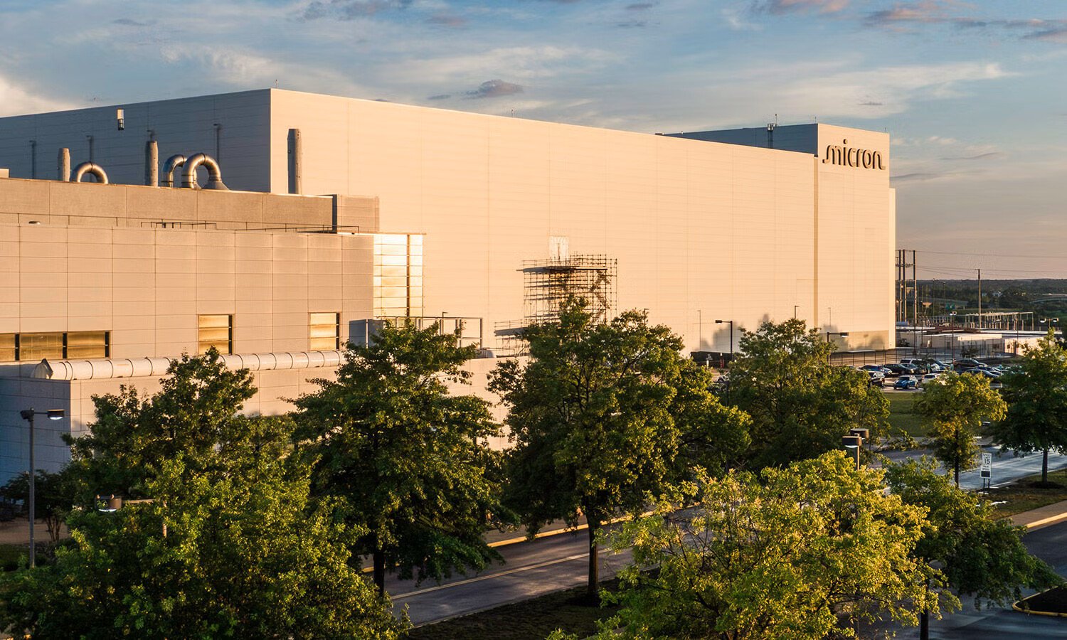 Micron Advances Made-in-America Memory with Manufacturing Expansion in Virginia