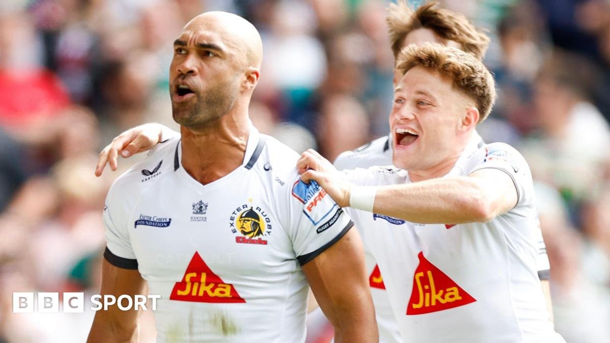 Andrea Zambonin celebrates scoring the winning try for Exeter Chiefs at Leicester Tigers