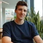 UK AI chip startup in talks to raise $200m