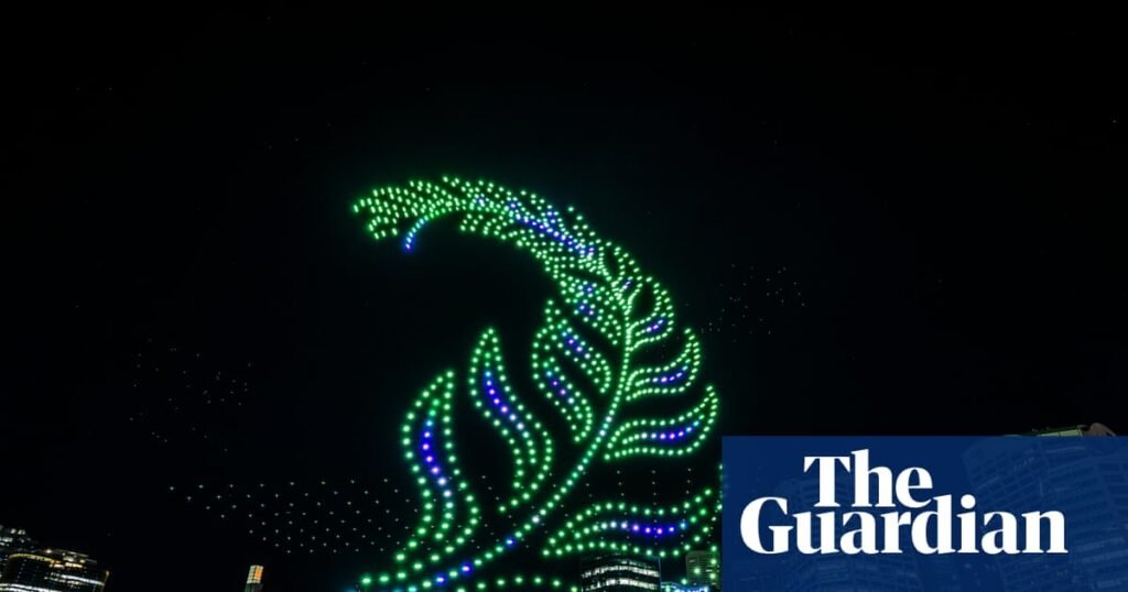 Vivid Sydney cancels shows after 89 drones plunge into Darling Harbour | Sydney