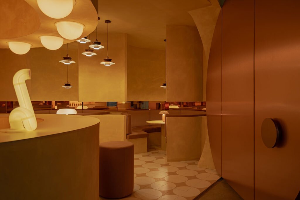Cateto Club: An Architecture of Afterglow