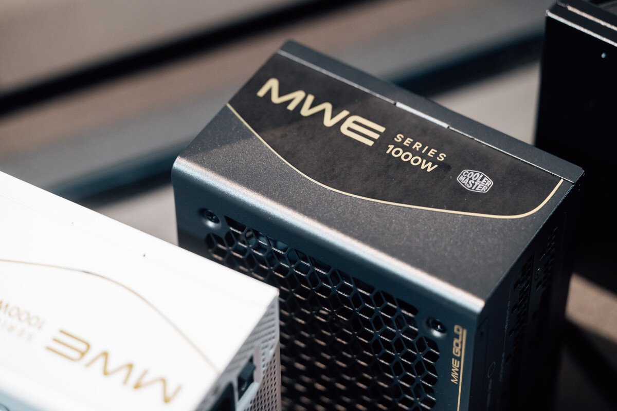 Cooler Master Launches MWE Gold V4 Series with GPU Shield