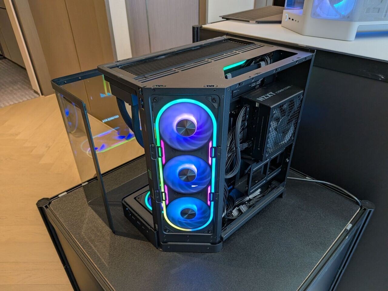 NZXT Ultra RGB Single-Fan Frames at Computex: More RGB and Metal Accents