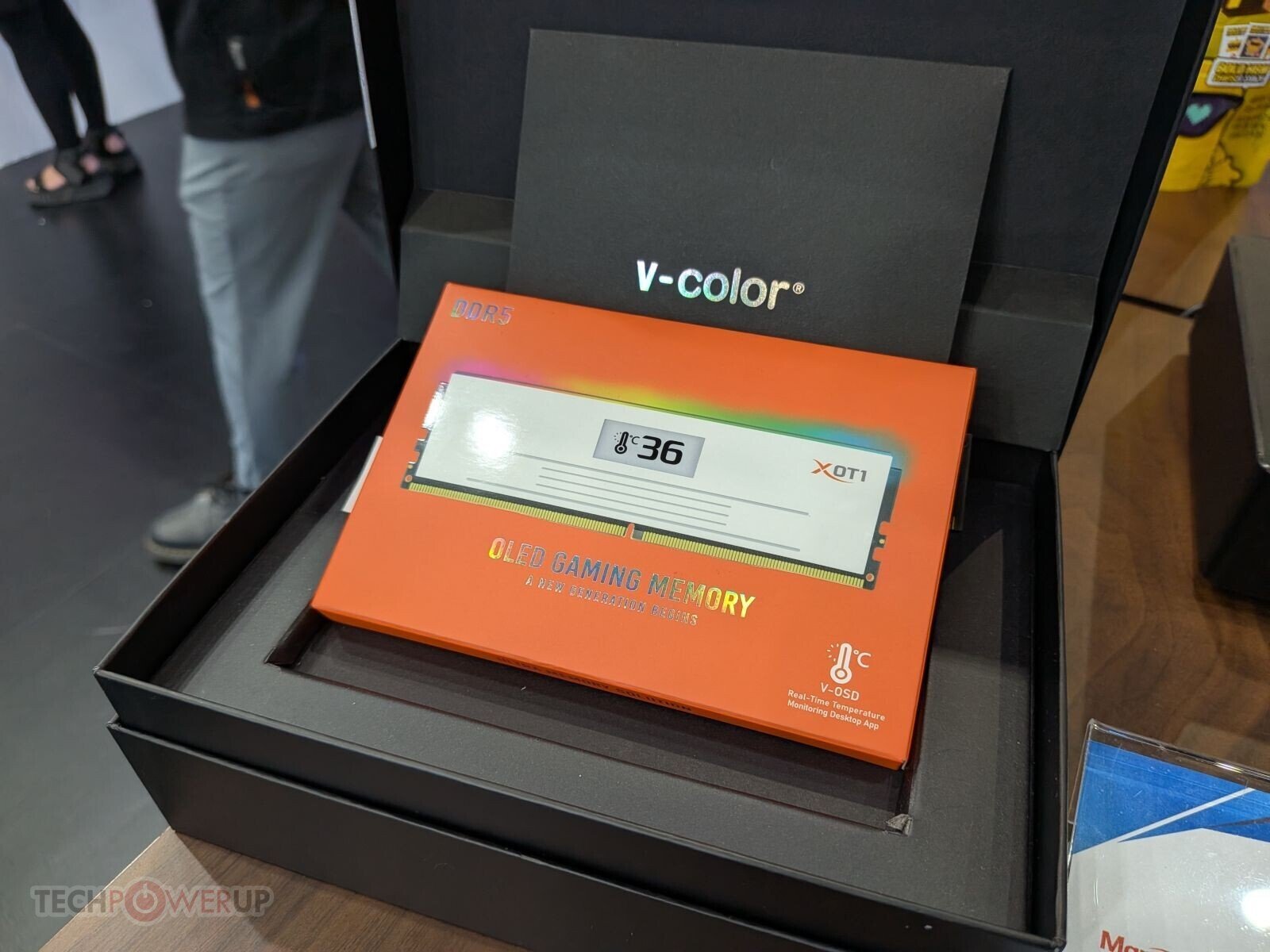 V-Color Brings Cutting-Edge Memory to Computex 2026: 4R DIMM, EXPO-ULL, Memory with LED Displays, and More