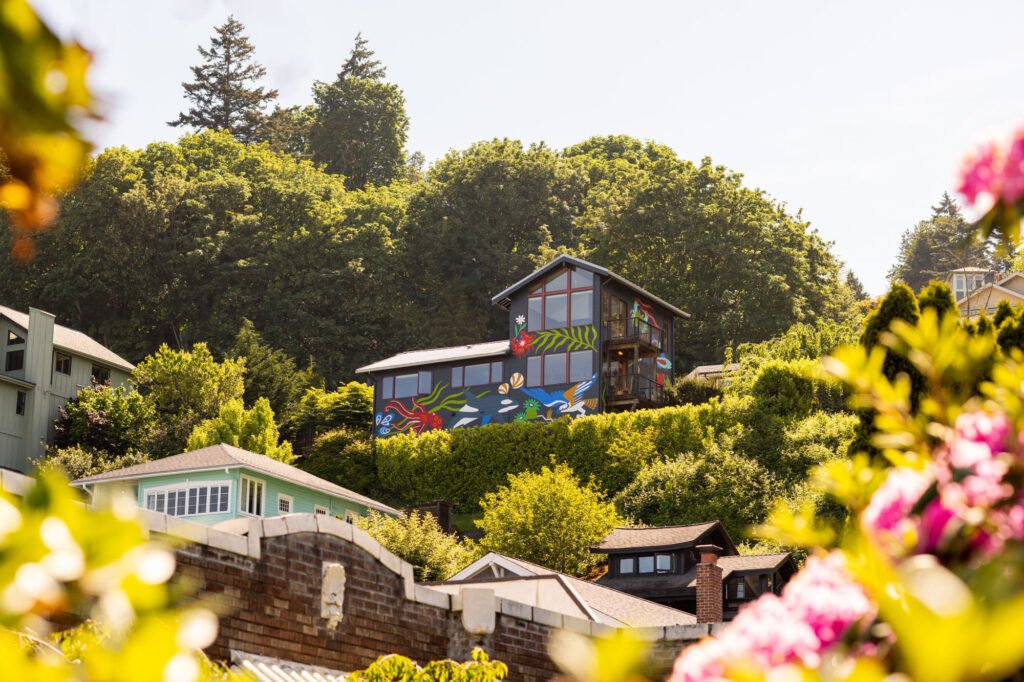 A Colorful Seattle Beach House Renovation